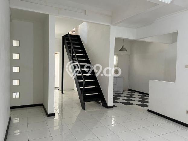 Rumah Kontrakan Tangerang Selatan LT 120m2 LB 180m2 Kawasan Bintaro Rumah Kontrakan Tangerang Selatan LT 120m2 LB 180m2 Kawasan Bintaro