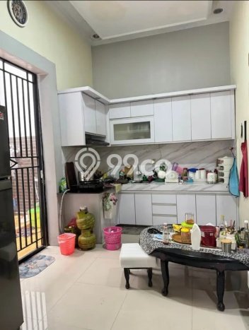 Jual Rumah Bagus Siap Huni LB 100m2 di Cipondoh, Tangerang Jual Rumah Bagus Siap Huni LB 100m2 di Cipondoh, Tangerang
