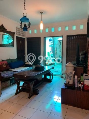 Rumah Elit Modern Tanpa Renovasi di Bintaro Jakarta Selatan Rumah Elit Modern Tanpa Renovasi di Bintaro Jakarta Selatan