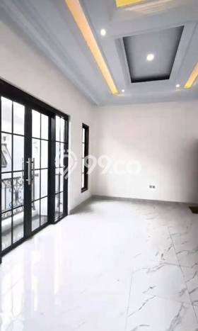 Rumah Modern Cantik 4 Kamar Bisa Langsung Pindah di Jagakarsa Rumah Modern Cantik 4 Kamar Bisa Langsung Pindah di Jagakarsa