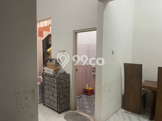 Siap Huni Rumah Minimalis & Modern LB 100m2 di Kedoya Siap Huni Rumah Minimalis & Modern LB 100m2 di Kedoya