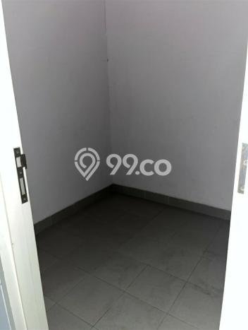 Disewakan! Rumah 5 Kamar Tidur &
4 Kamar Mandi di Bintaro, Tangerang Selatan Disewakan! Rumah 5 Kamar Tidur &
4 Kamar Mandi di Bintaro, Tangerang Selatan