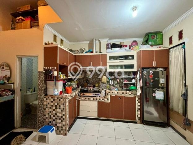 Rumah Luas Asri 2 KT Siap Huni di Taman Meruya Jakarta Barat Rumah Luas Asri 2 KT Siap Huni di Taman Meruya Jakarta Barat