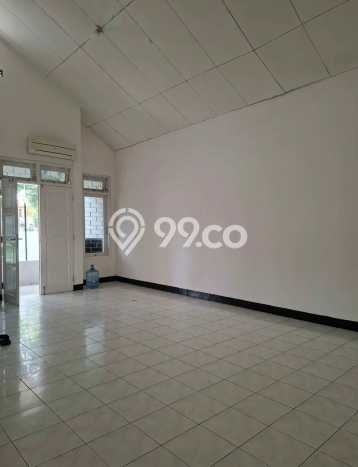 Disewakan Rumah Murah di Lebak Bulus Jakarta Selatan dengan 3 KT Disewakan Rumah Murah di Lebak Bulus Jakarta Selatan dengan 3 KT