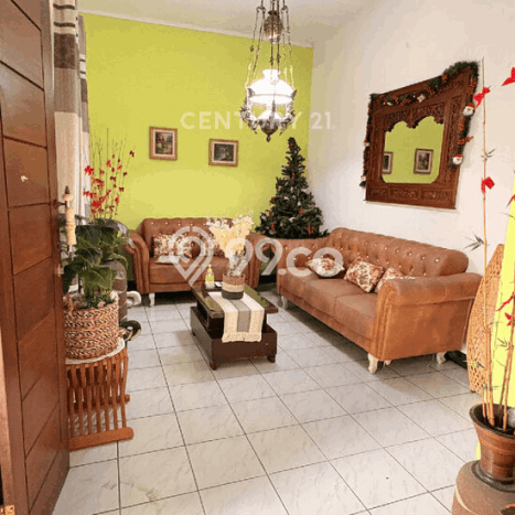 Ready to Use! Luxury House LT 159m2 Desain Modern di Kayu Putih Ready to Use! Luxury House LT 159m2 Desain Modern di Kayu Putih