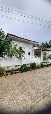 Rumah Mewah LB 250m2 Siap Huni Desain Elegan di Taman Galaxy, Bekasi Rumah Mewah LB 250m2 Siap Huni Desain Elegan di Taman Galaxy, Bekasi