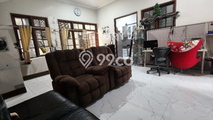 Rumah Elit Modern Siap Huni di Cipinang Jakarta Timur Rumah Elit Modern Siap Huni di Cipinang Jakarta Timur