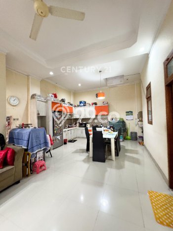 Hot Offer Hunian Mewah Ideal dan Luas di Kelapa Gading, Jakarta Utara Hot Offer Hunian Mewah Ideal dan Luas di Kelapa Gading, Jakarta Utara