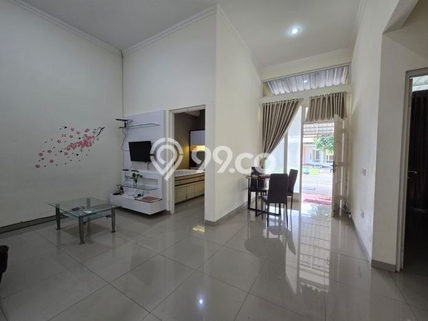 Disewakan! Rumah 3 Kamar Tidur &
1 Kamar Mandi di Graha Padma, Semarang Disewakan! Rumah 3 Kamar Tidur &
1 Kamar Mandi di Graha Padma, Semarang