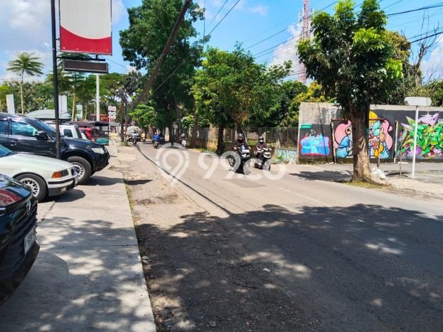 Area Strategis! Disewakan Ruko Lokasi Banyumanik, Semarang Cocok untuk Bisnis Area Strategis! Disewakan Ruko Lokasi Banyumanik, Semarang Cocok untuk Bisnis