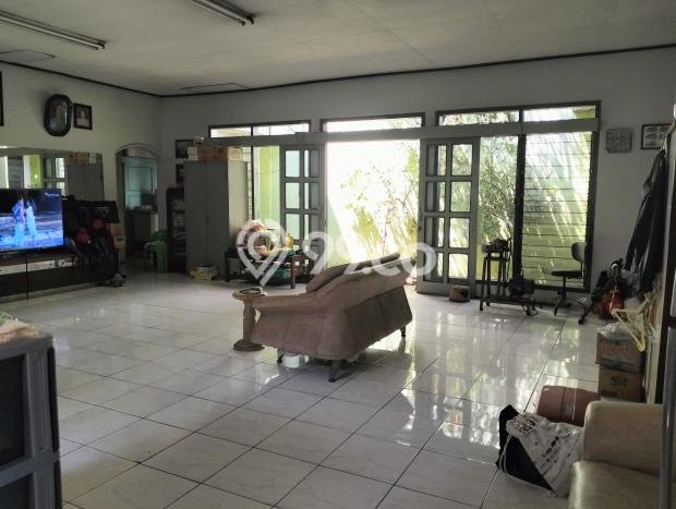 Siap Huni Rumah Mewah 4 Kamar di Banyumanik Dekat ke Mana Pun Siap Huni Rumah Mewah 4 Kamar di Banyumanik Dekat ke Mana Pun