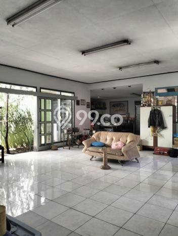 Siap Huni Rumah Mewah 4 Kamar di Banyumanik Dekat ke Mana Pun Siap Huni Rumah Mewah 4 Kamar di Banyumanik Dekat ke Mana Pun