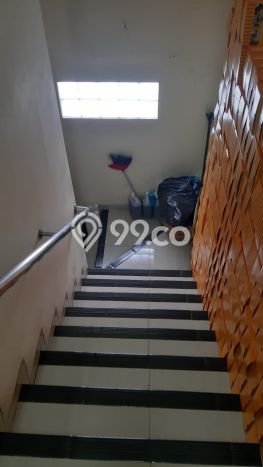 Area Strategis! Disewakan Ruko Lokasi Semarang Tengah, Semarang Cocok untuk Bisnis Area Strategis! Disewakan Ruko Lokasi Semarang Tengah, Semarang Cocok untuk Bisnis