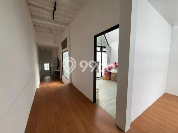 Dijual Rumah Eksklusif 4 KT di Manyaran, Semarang Dijual Rumah Eksklusif 4 KT di Manyaran, Semarang