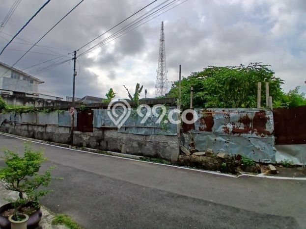 Jarang Ada! Tanah di Banyumanik Punya Luas 2600m2 SHM Jarang Ada! Tanah di Banyumanik Punya Luas 2600m2 SHM