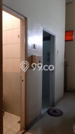 Area Strategis! Disewakan Ruko Lokasi Semarang Tengah, Semarang Cocok untuk Bisnis Area Strategis! Disewakan Ruko Lokasi Semarang Tengah, Semarang Cocok untuk Bisnis