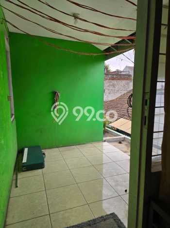 KESEMPATAN TERBAIK! Rumah area Moch Toha, 2 KT, Siap Huni, LT 60m² LB 120m² KESEMPATAN TERBAIK! Rumah area Moch Toha, 2 KT, Siap Huni, LT 60m² LB 120m²