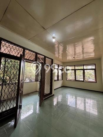 Sewa Rumah Murah di Sarijadi Bandung dengan 6 Kamar Tidur Sewa Rumah Murah di Sarijadi Bandung dengan 6 Kamar Tidur