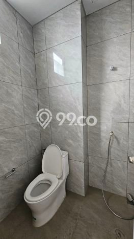 Unit Komersial Disewakan di Tangerang Area Strategis Harga Kompetitif Unit Komersial Disewakan di Tangerang Area Strategis Harga Kompetitif