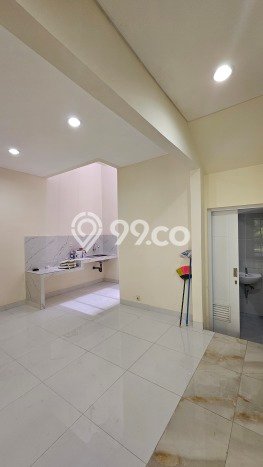 Rumah Luxury Modern Tanpa Renovasi di BSD Green Wich Tangerang Rumah Luxury Modern Tanpa Renovasi di BSD Green Wich Tangerang