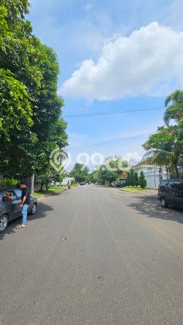 Rumah Luxury Modern Tanpa Renovasi di Puri Indah Jakarta Barat Rumah Luxury Modern Tanpa Renovasi di Puri Indah Jakarta Barat