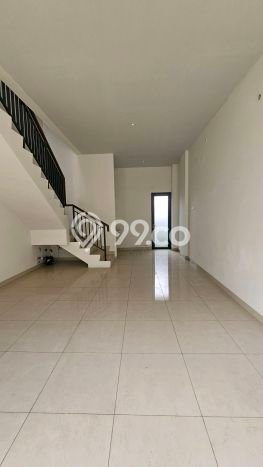 Unit Komersial Disewakan di Tangerang Area Strategis Harga Kompetitif Unit Komersial Disewakan di Tangerang Area Strategis Harga Kompetitif
