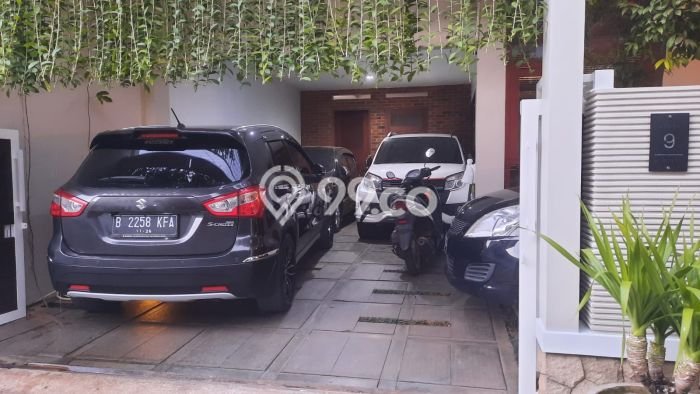 Hunian Elit LB 225m2 Siap Huni Desain Elegan di Jatibening, Bekasi Hunian Elit LB 225m2 Siap Huni Desain Elegan di Jatibening, Bekasi