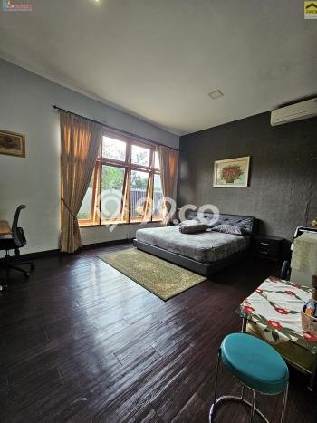 Rumah Elit Modern Siap Huni di Warung Buncit Jakarta Selatan Rumah Elit Modern Siap Huni di Warung Buncit Jakarta Selatan