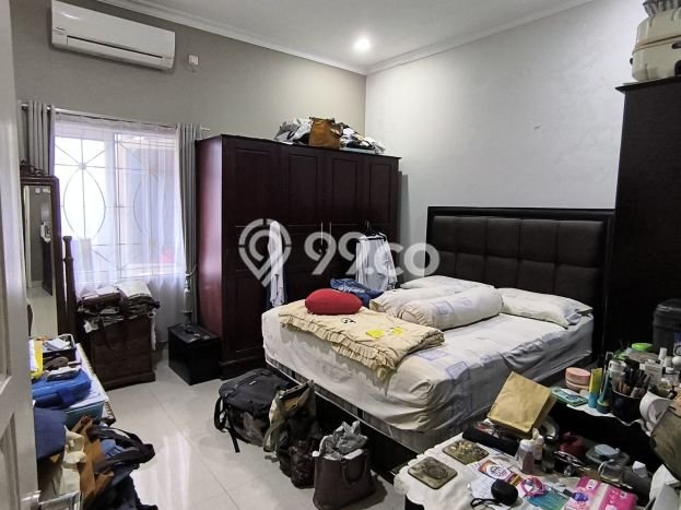 Rumah Elit LB 150m2 Siap Pakai Desain Elegan di Kemang Pratama, Bekasi Rumah Elit LB 150m2 Siap Pakai Desain Elegan di Kemang Pratama, Bekasi