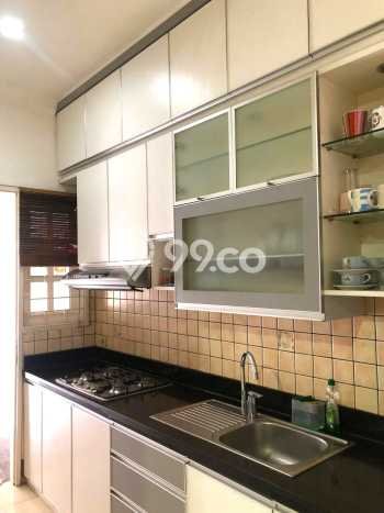 Rumah Elit Modern Siap Huni di Kota Wisata Bogor Rumah Elit Modern Siap Huni di Kota Wisata Bogor