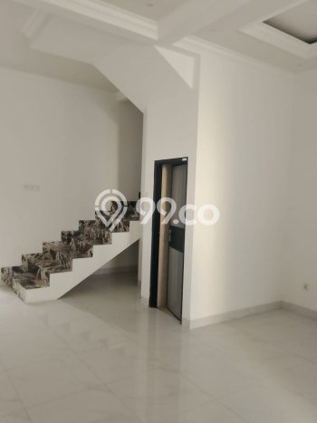 Rumah Luas Asri 3 KT Siap Huni di Cawang Jakarta Timur Rumah Luas Asri 3 KT Siap Huni di Cawang Jakarta Timur