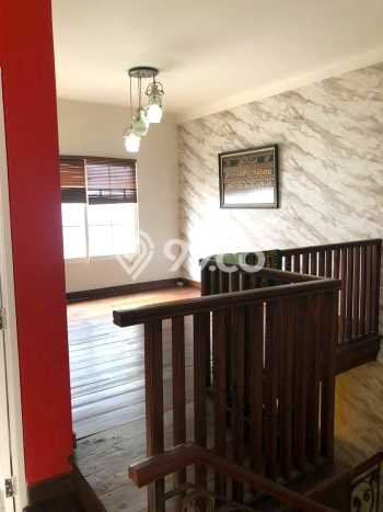 Rumah Elit Modern Siap Huni di Kota Wisata Bogor Rumah Elit Modern Siap Huni di Kota Wisata Bogor