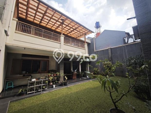 Ready to Use! Luxury House LT 510m2 Desain Modern di Mekar Wangi Ready to Use! Luxury House LT 510m2 Desain Modern di Mekar Wangi