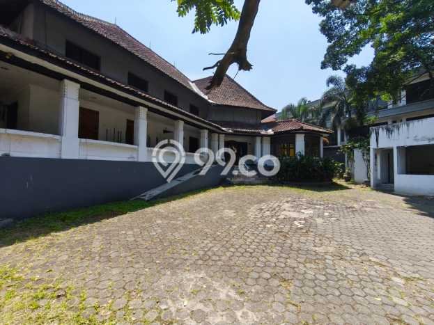 Komersial Lokasi Bisnis Kawasan Sayap Dago, Luas 1000m², Akses Strategis Komersial Lokasi Bisnis Kawasan Sayap Dago, Luas 1000m², Akses Strategis