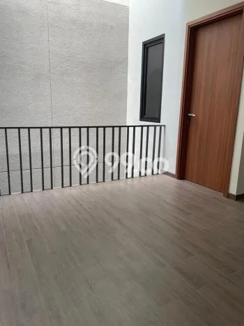Rumah Luxury Modern Tanpa Renovasi di Mekar Wangi Bandung Rumah Luxury Modern Tanpa Renovasi di Mekar Wangi Bandung