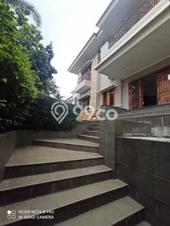 Hunian Mewah LB 1400m2 Siap Huni Desain Elegan di Setiabudi, Bandung Hunian Mewah LB 1400m2 Siap Huni Desain Elegan di Setiabudi, Bandung