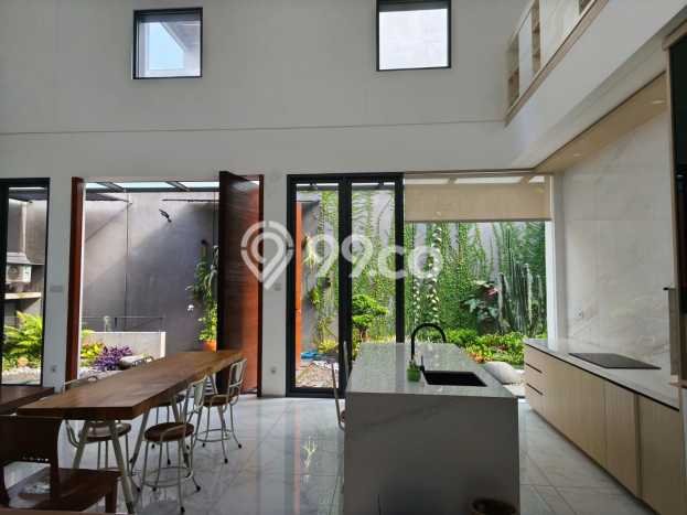 Dijual Rumah Mewah Exclusive di Babakan Ciparay, Bandung Dijual Rumah Mewah Exclusive di Babakan Ciparay, Bandung