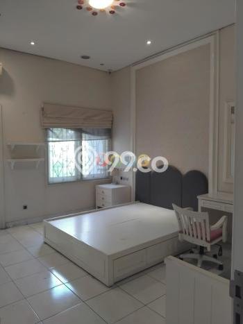 Rumah sewa siap huni 4 KT di Pantai Indah Kapuk 2, Jakarta Utara Rumah sewa siap huni 4 KT di Pantai Indah Kapuk 2, Jakarta Utara