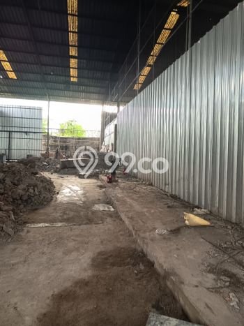 Unit Gudang Disewakan di Daan Mogot di Area Ramai & Strategis Unit Gudang Disewakan di Daan Mogot di Area Ramai & Strategis