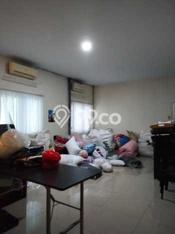 PRIME LOCATION! Gudang di Tarumajaya, Luas 2000m2m², Kawasan Komersial, Posisi Strategis PRIME LOCATION! Gudang di Tarumajaya, Luas 2000m2m², Kawasan Komersial, Posisi Strategis