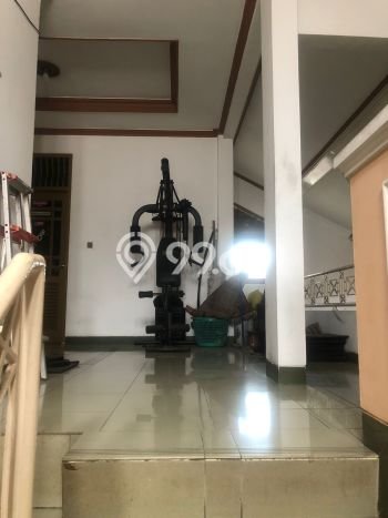 Hunian Elit LB 180m2 Siap Pakai Desain Elegan di Joglo, Jakarta Barat Hunian Elit LB 180m2 Siap Pakai Desain Elegan di Joglo, Jakarta Barat