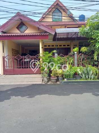 Jual Rumah Mewah Elegan Dengan View Cantik di Sektor 3 - Bintaro, Tangerang Selatan Jual Rumah Mewah Elegan Dengan View Cantik di Sektor 3 - Bintaro, Tangerang Selatan