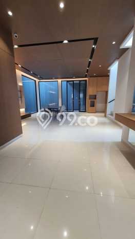 Rumah Elit LB 328m2 Siap Huni Desain Elegan di Villa Meruya, Jakarta Barat Rumah Elit LB 328m2 Siap Huni Desain Elegan di Villa Meruya, Jakarta Barat