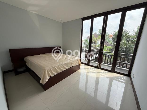 Disewakan! Rumah 4 Kamar Tidur &
4 Kamar Mandi di Canggu, Badung Disewakan! Rumah 4 Kamar Tidur &
4 Kamar Mandi di Canggu, Badung