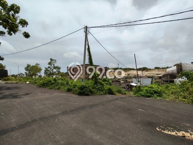 Dijual Tanah di Badung, Luas 307m2 SHM Dijual Tanah di Badung, Luas 307m2 SHM