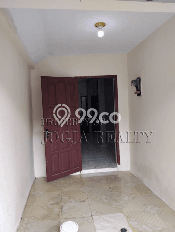 INVESTASI TEPAT! Rumah area Bantul, Luas 96m2m² Bangunan 96m2m² INVESTASI TEPAT! Rumah area Bantul, Luas 96m2m² Bangunan 96m2m²