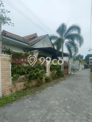 Hunian Mewah Siap Huni LT 292m2 di Ngaglik, Sleman Hunian Mewah Siap Huni LT 292m2 di Ngaglik, Sleman