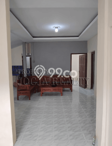 INVESTASI TEPAT! Rumah area Bantul, Luas 96m2m² Bangunan 96m2m² INVESTASI TEPAT! Rumah area Bantul, Luas 96m2m² Bangunan 96m2m²