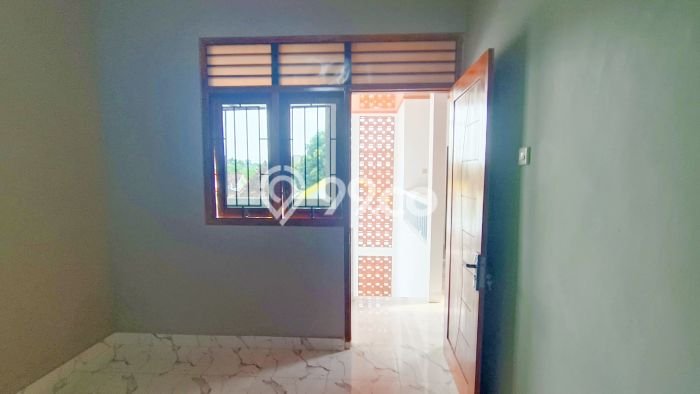 Rumah Kost untuk Dijual di Condong Catur Punya 8 Kamar Rumah Kost untuk Dijual di Condong Catur Punya 8 Kamar