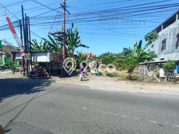 Untuk Dijual Tanah di Banguntapan Bantul Luas 1450m2 SHM Untuk Dijual Tanah di Banguntapan Bantul Luas 1450m2 SHM